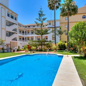 coral-apartment-la-cala-beach.1costadelsol.com/